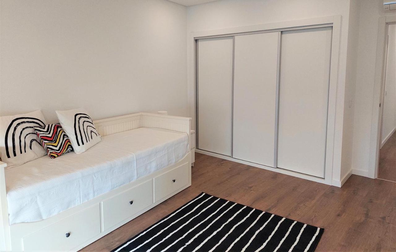 Apartamento Flow Living, Com Piscina, Em โอลเญา ภายนอก รูปภาพ