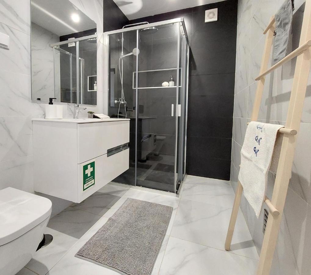 Apartamento Flow Living, Com Piscina, Em โอลเญา ภายนอก รูปภาพ